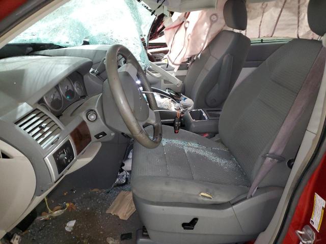 Photo 6 VIN: 2A4RR5D1XAR240171 - CHRYSLER TOWN & COU 