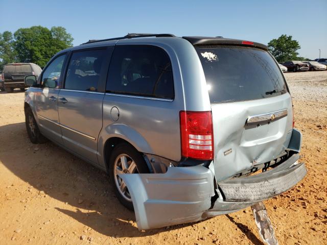 Photo 2 VIN: 2A4RR5D1XAR249002 - CHRYSLER TOWN &AMP COU 