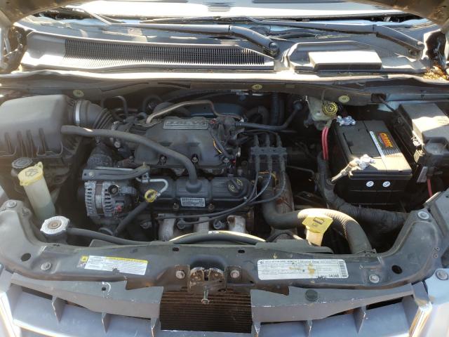 Photo 6 VIN: 2A4RR5D1XAR249002 - CHRYSLER TOWN &AMP COU 