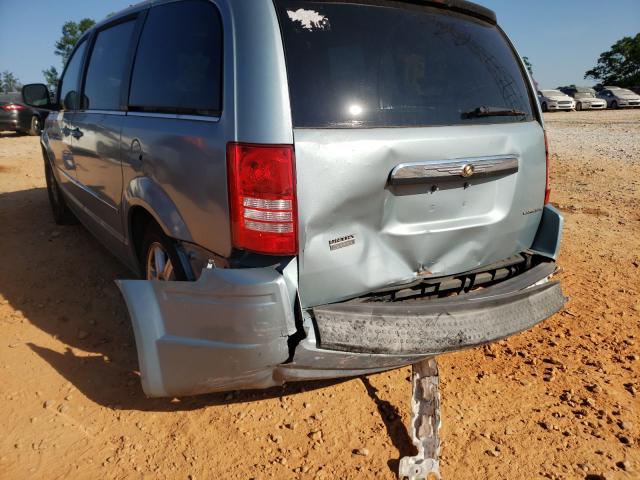 Photo 8 VIN: 2A4RR5D1XAR249002 - CHRYSLER TOWN &AMP COU 