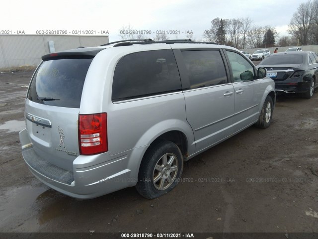 Photo 3 VIN: 2A4RR5D1XAR250330 - CHRYSLER TOWN & COUNTRY 