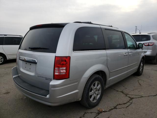 Photo 3 VIN: 2A4RR5D1XAR300420 - CHRYSLER MINIVAN 