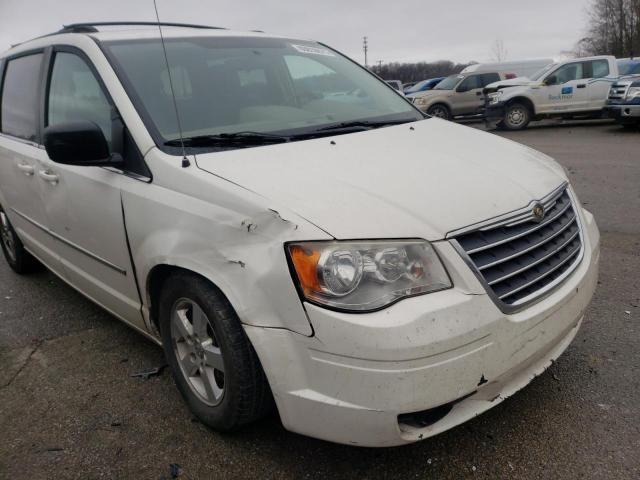 Photo 8 VIN: 2A4RR5D1XAR381497 - CHRYSLER TOWN &AMP COU 