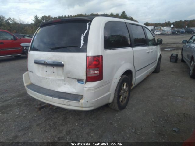 Photo 3 VIN: 2A4RR5D1XAR412862 - CHRYSLER TOWN & COUNTRY 