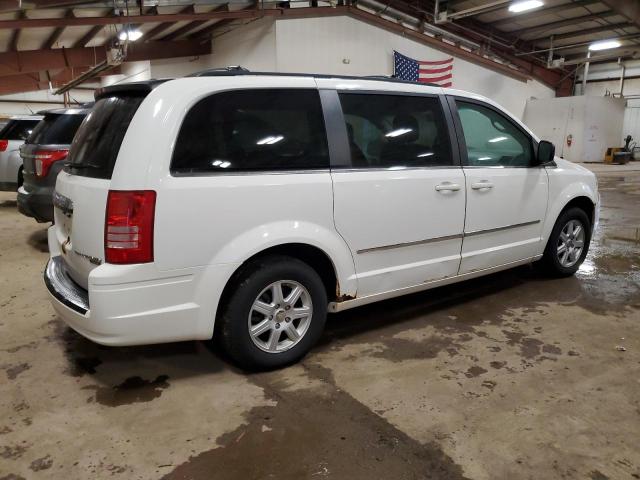 Photo 2 VIN: 2A4RR5D1XAR421206 - CHRYSLER TOWN & COU 