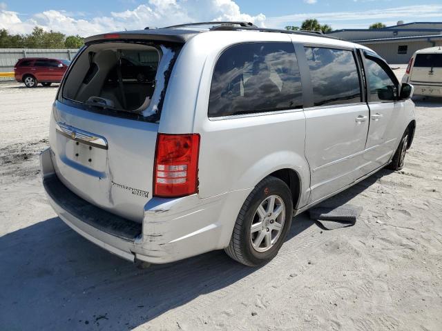 Photo 3 VIN: 2A4RR5D1XAR422033 - CHRYSLER TOWN & COU 