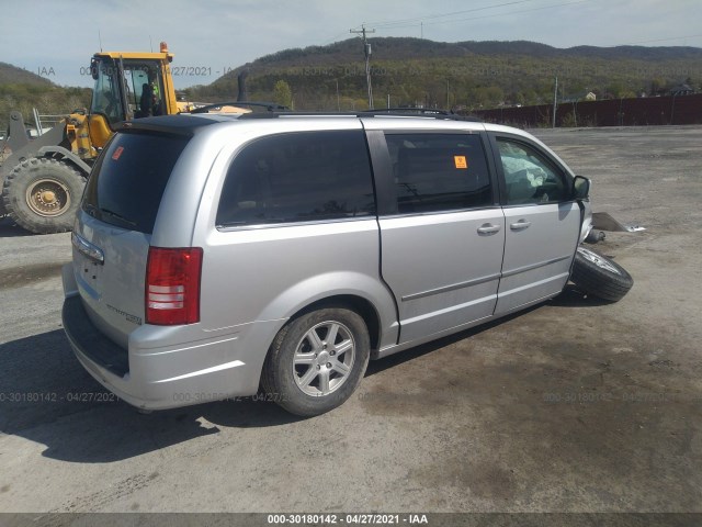 Photo 3 VIN: 2A4RR5D1XAR431508 - CHRYSLER TOWN & COUNTRY 