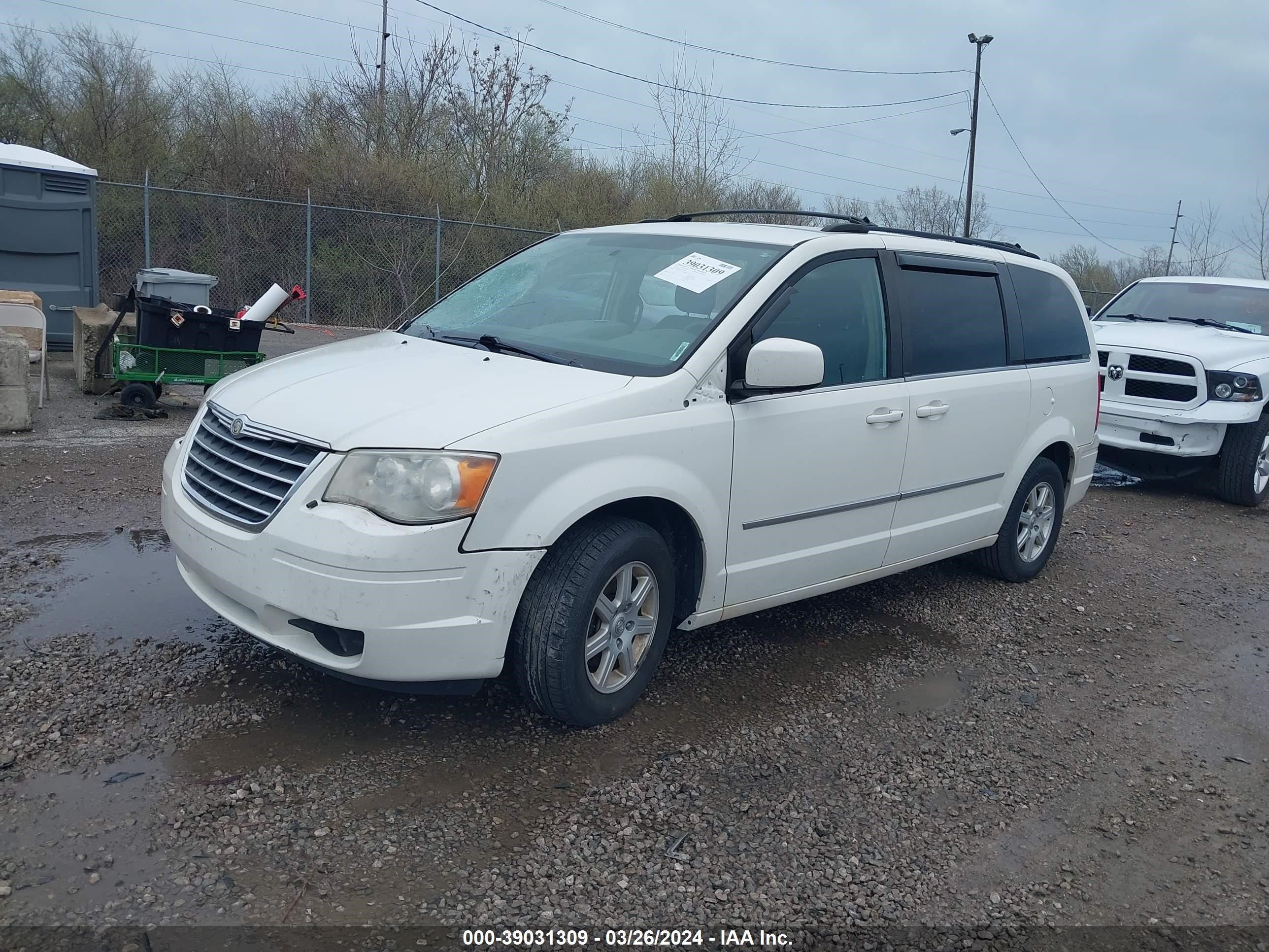 Photo 1 VIN: 2A4RR5D1XAR451726 - CHRYSLER TOWN & COUNTRY 