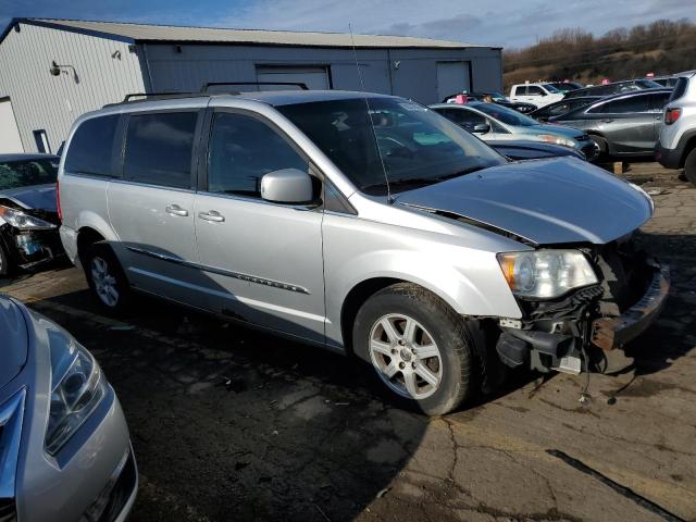 Photo 3 VIN: 2A4RR5DG0BR694466 - CHRYSLER TOWN AND C 