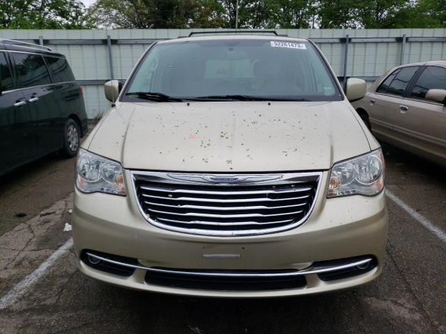 Photo 4 VIN: 2A4RR5DG0BR720161 - CHRYSLER TOWN & COU 