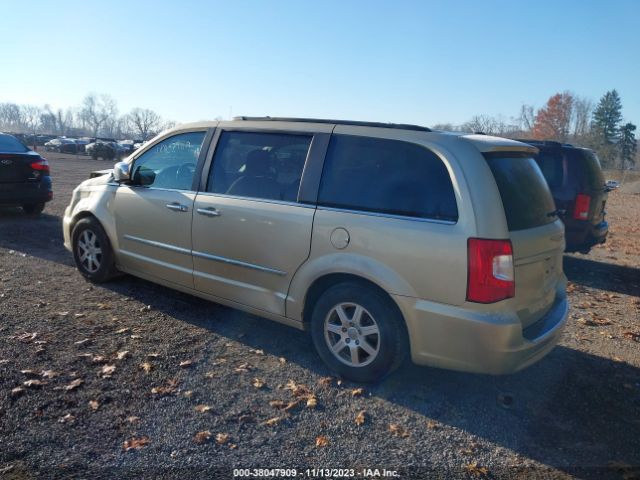 Photo 2 VIN: 2A4RR5DG1BR605178 - CHRYSLER TOWN & COUNTRY 