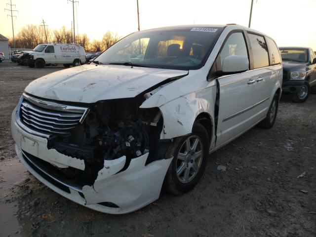 Photo 1 VIN: 2A4RR5DG1BR613295 - CHRYSLER TOWN & COU 