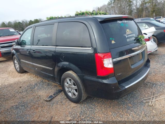 Photo 2 VIN: 2A4RR5DG1BR649472 - CHRYSLER TOWN & COUNTRY 