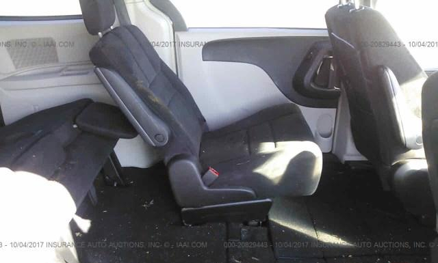 Photo 7 VIN: 2A4RR5DG1BR651075 - CHRYSLER TOWN AND COUNTRY 