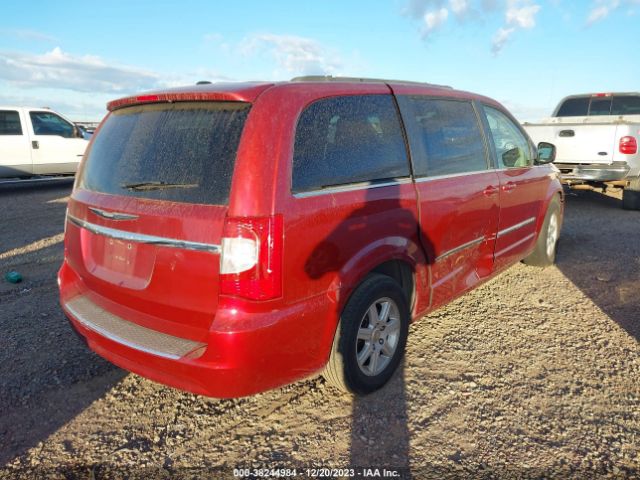 Photo 3 VIN: 2A4RR5DG1BR747515 - CHRYSLER TOWN & COUNTRY 