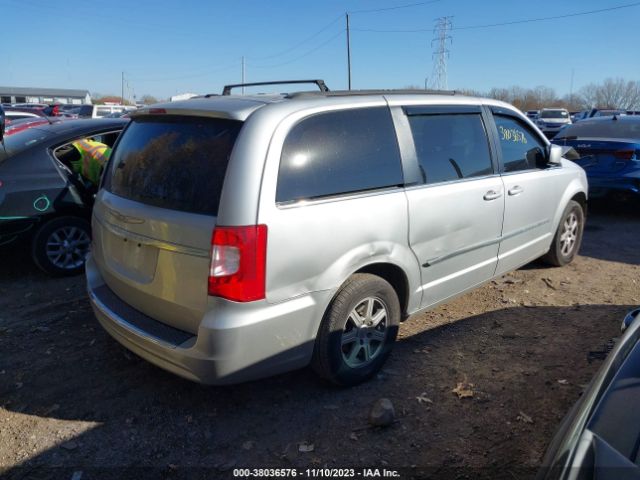 Photo 3 VIN: 2A4RR5DG2BR638190 - CHRYSLER TOWN & COUNTRY 