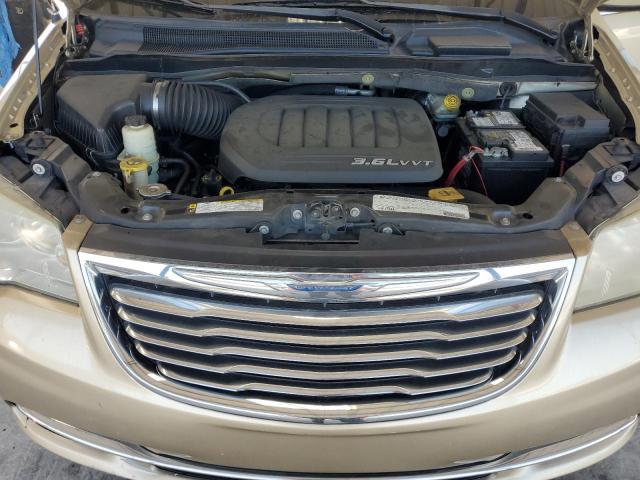 Photo 11 VIN: 2A4RR5DG2BR694484 - CHRYSLER TOWN & COU 