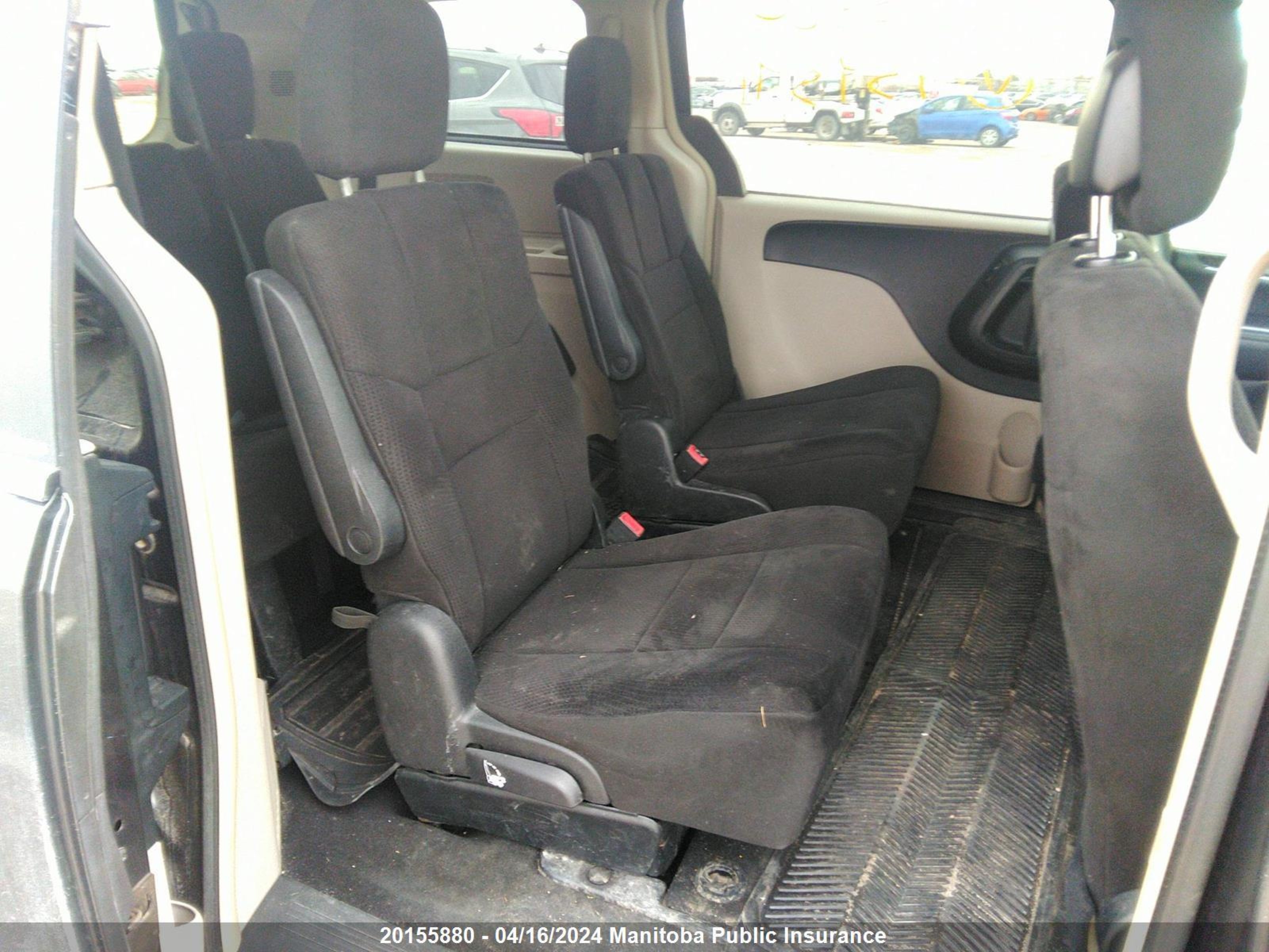 Photo 7 VIN: 2A4RR5DG2BR739391 - CHRYSLER TOWN & COUNTRY 