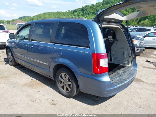 Photo 2 VIN: 2A4RR5DG2BR746986 - CHRYSLER TOWN AND COUNTRY 