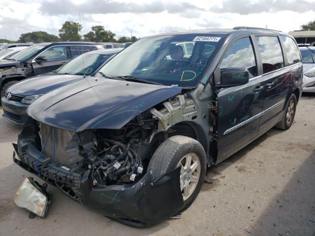 Photo 1 VIN: 2A4RR5DG2BR765943 - CHRYSLER TOWN &AMP COU 