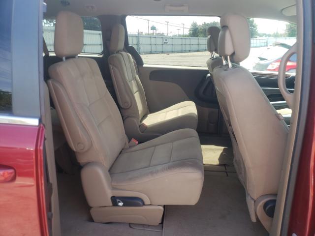 Photo 5 VIN: 2A4RR5DG3BR607238 - CHRYSLER TOWN &AMP COU 