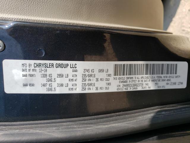 Photo 9 VIN: 2A4RR5DG3BR623729 - CHRYSLER TOWN &AMP COU 