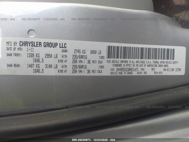 Photo 8 VIN: 2A4RR5DG3BR631071 - CHRYSLER TOWN & COUNTRY 