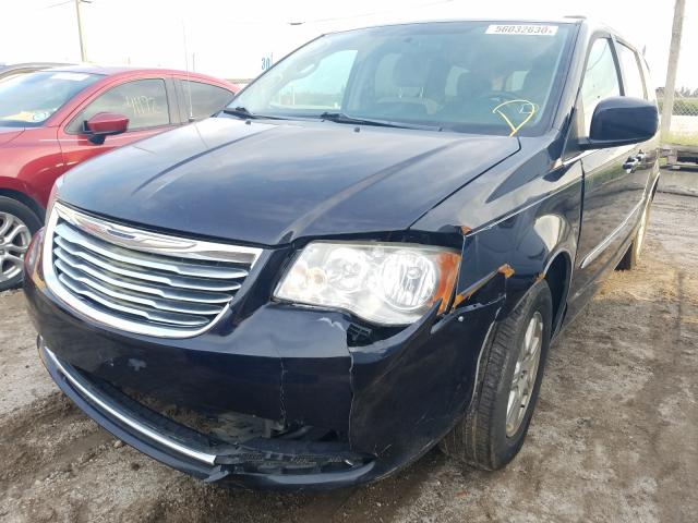 Photo 1 VIN: 2A4RR5DG3BR701927 - CHRYSLER TOWN & COU 