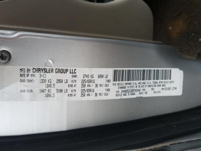 Photo 9 VIN: 2A4RR5DG3BR703449 - CHRYSLER TOWN & COU 