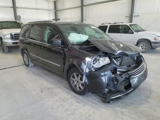 Photo 10 VIN: 2A4RR5DG3BR734989 - CHRYSLER TOWN & COU 