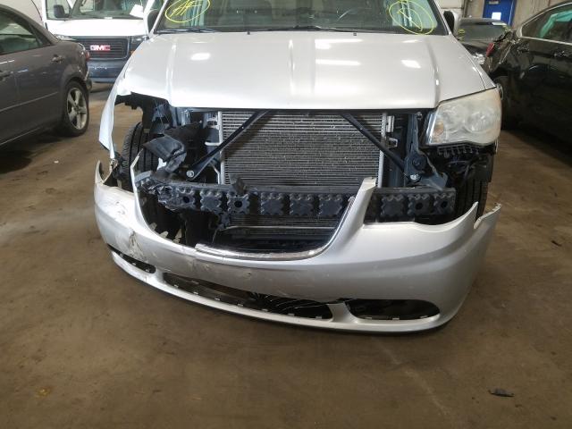 Photo 8 VIN: 2A4RR5DG4BR614232 - CHRYSLER TOWN & COU 