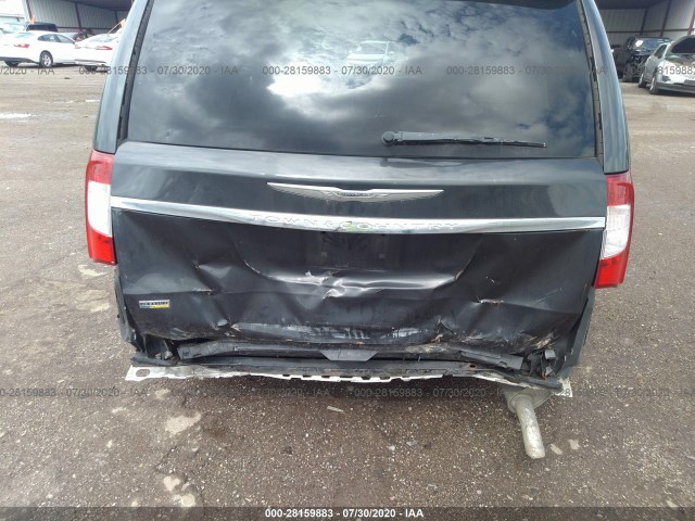 Photo 5 VIN: 2A4RR5DG4BR665164 - CHRYSLER TOWN & COUNTRY 