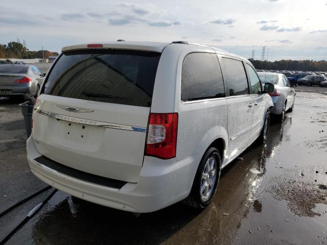 Photo 3 VIN: 2A4RR5DG4BR682479 - CHRYSLER TOWN & COU 