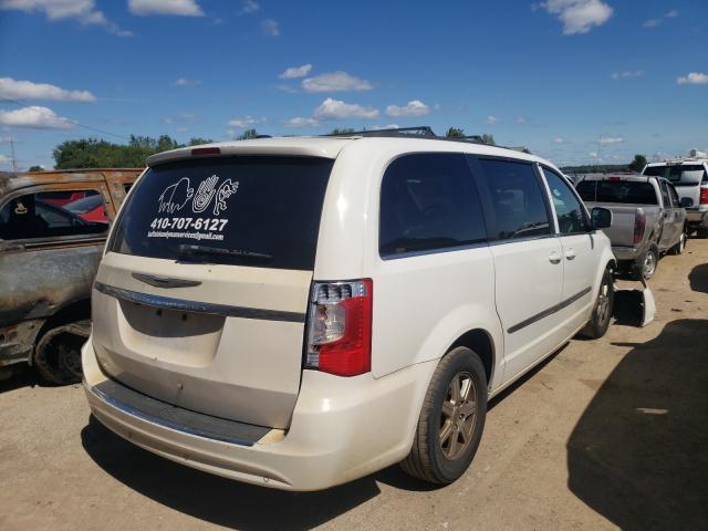 Photo 3 VIN: 2A4RR5DG4BR698195 - CHRYSLER TOWN &AMP COU 