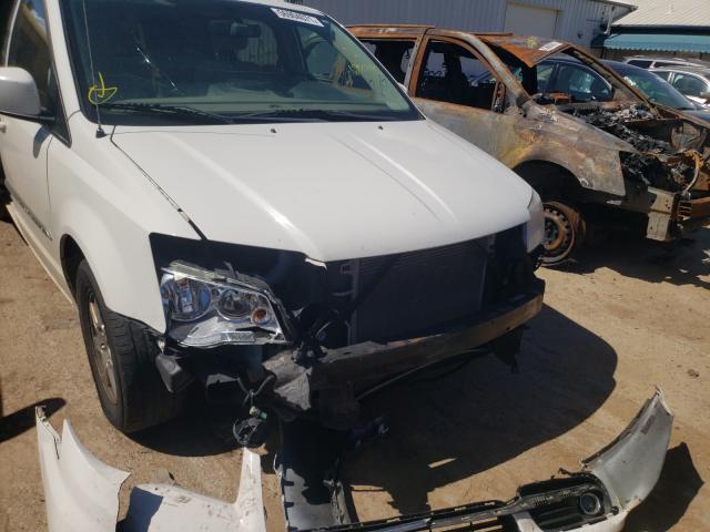 Photo 8 VIN: 2A4RR5DG4BR698195 - CHRYSLER TOWN &AMP COU 