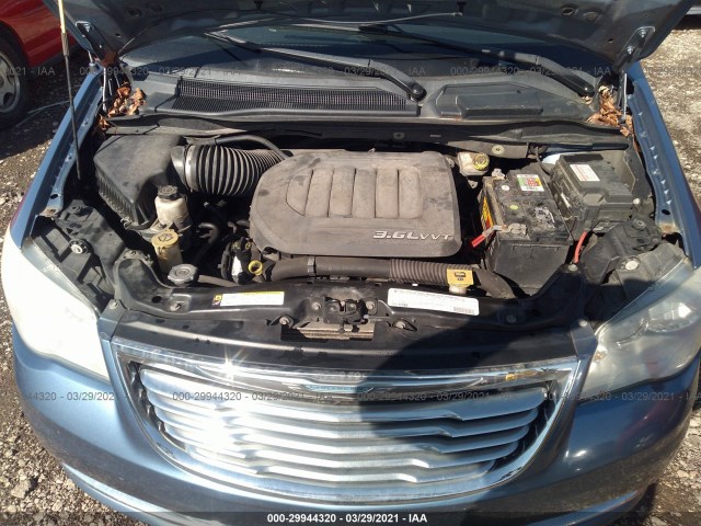 Photo 9 VIN: 2A4RR5DG4BR771176 - CHRYSLER TOWN & COUNTRY 