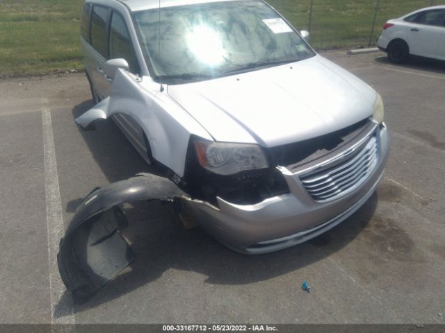 Photo 5 VIN: 2A4RR5DG5BR635994 - CHRYSLER TOWN & COUNTRY 