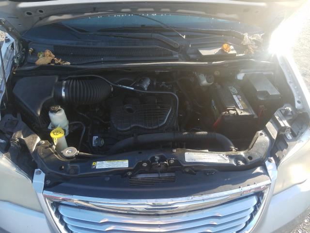 Photo 6 VIN: 2A4RR5DG5BR650351 - CHRYSLER TOWN & COUNTRY 