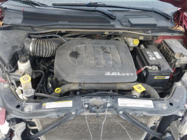 Photo 6 VIN: 2A4RR5DG5BR650527 - CHRYSLER TOWN &AMP COU 