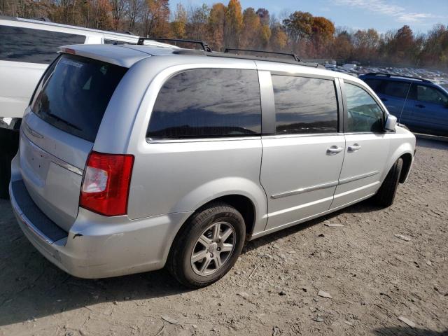 Photo 2 VIN: 2A4RR5DG5BR676741 - CHRYSLER TOWN & COU 