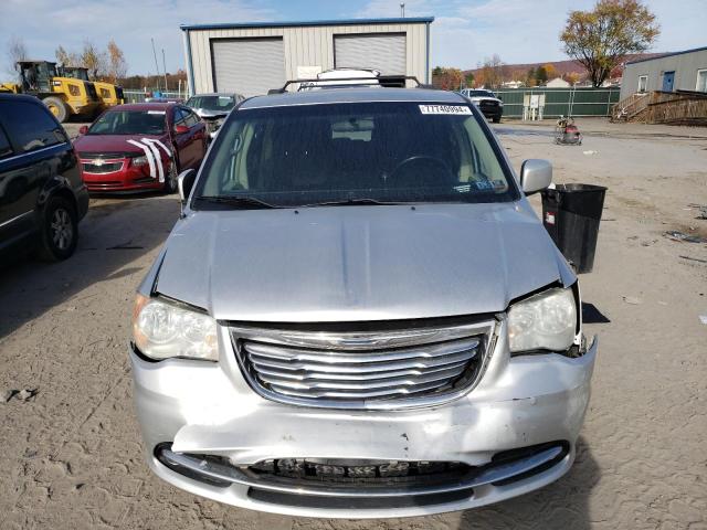 Photo 4 VIN: 2A4RR5DG5BR676741 - CHRYSLER TOWN & COU 