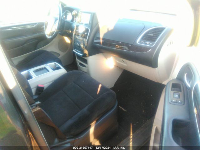 Photo 4 VIN: 2A4RR5DG5BR687707 - CHRYSLER TOWN & COUNTRY 