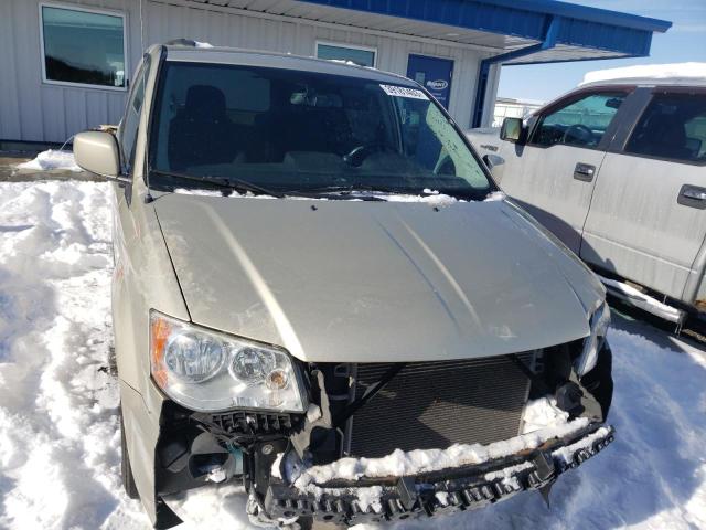 Photo 4 VIN: 2A4RR5DG5BR719944 - CHRYSLER TOWN & COU 