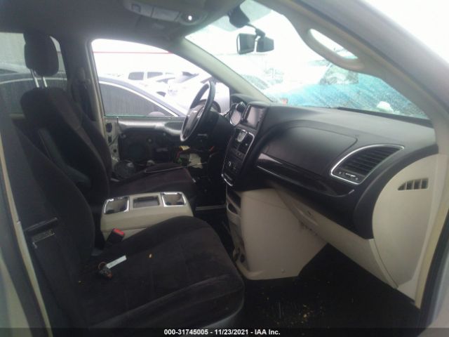 Photo 4 VIN: 2A4RR5DG5BR735030 - CHRYSLER TOWN & COUNTRY 