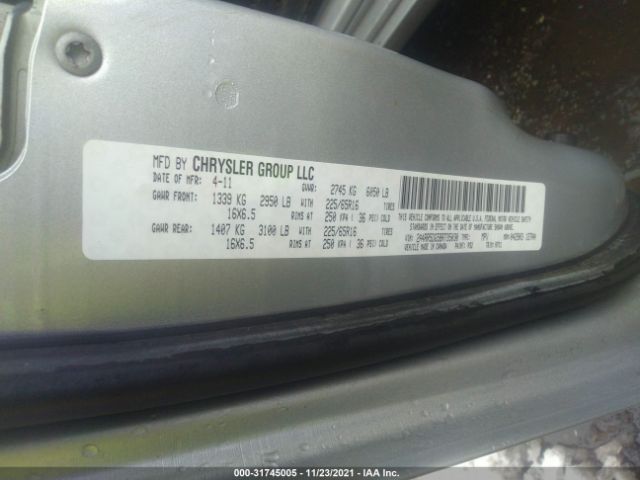 Photo 8 VIN: 2A4RR5DG5BR735030 - CHRYSLER TOWN & COUNTRY 