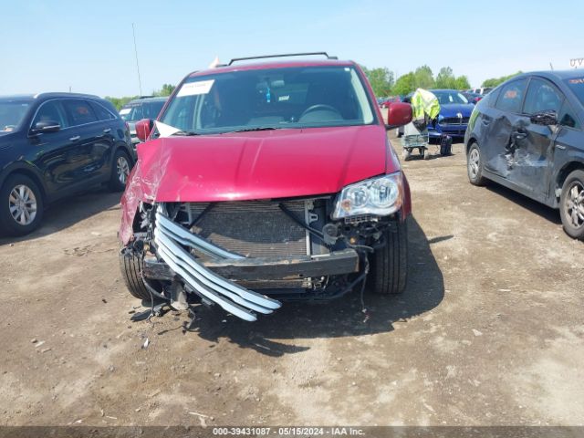 Photo 5 VIN: 2A4RR5DG6BR607735 - CHRYSLER TOWN & COUNTRY 