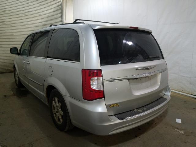 Photo 2 VIN: 2A4RR5DG6BR664646 - CHRYSLER TOWN & COU 