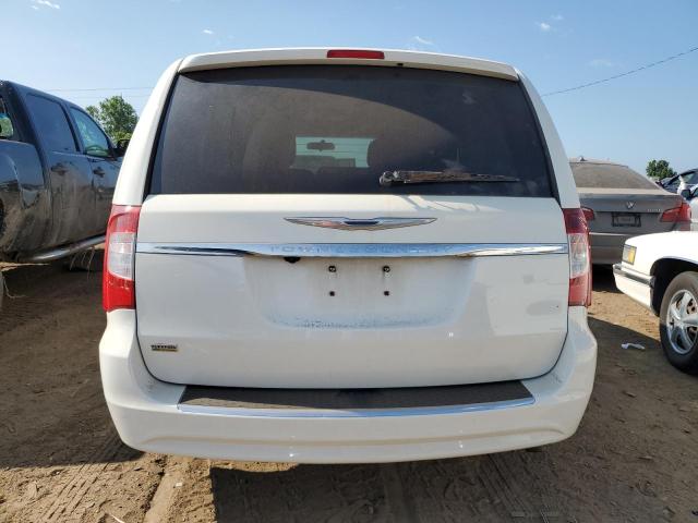 Photo 5 VIN: 2A4RR5DG6BR675372 - CHRYSLER TOWN & COU 