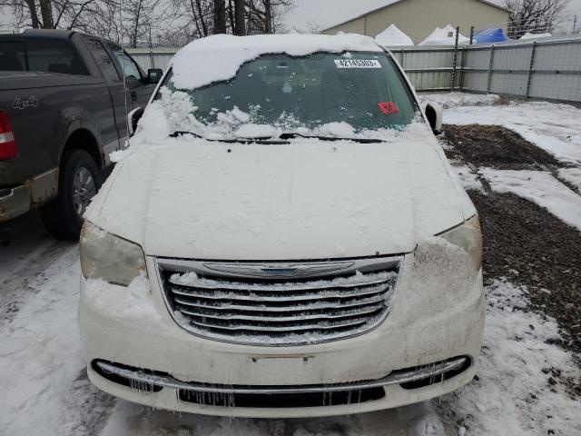 Photo 4 VIN: 2A4RR5DG7BR607713 - CHRYSLER TOWN & COU 