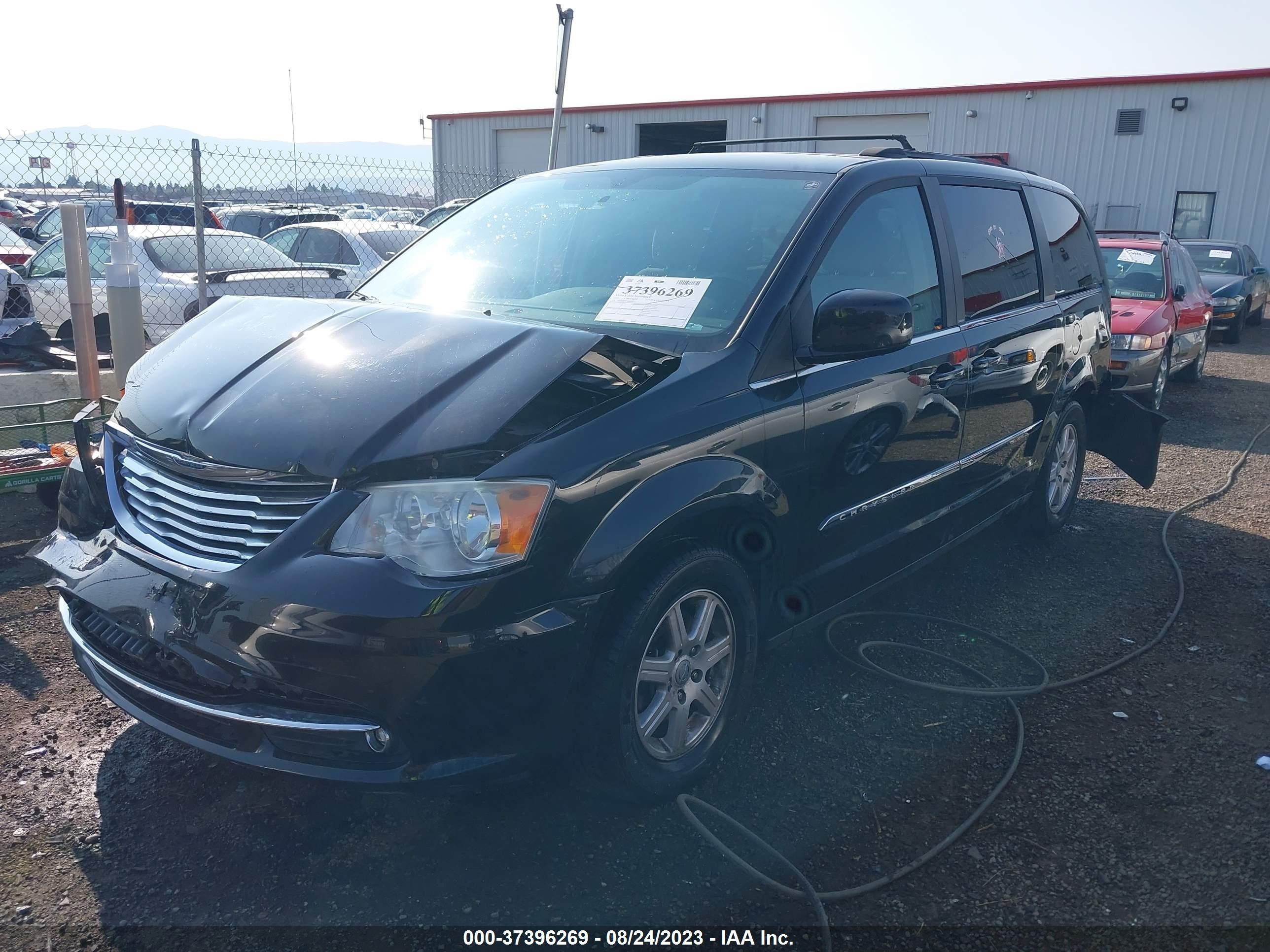 Photo 1 VIN: 2A4RR5DG7BR698322 - CHRYSLER TOWN & COUNTRY 